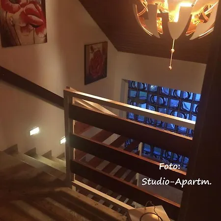 Shervin Apartamento *